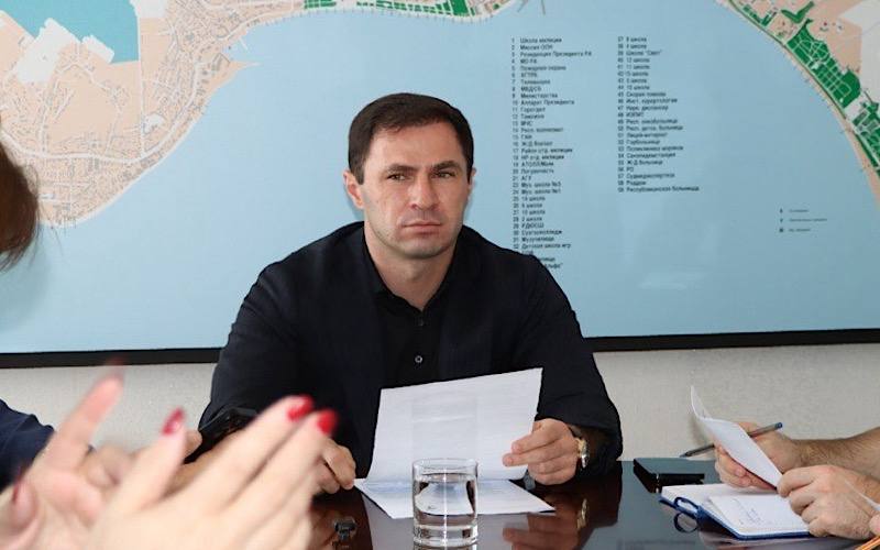 Сухум готовится к празднованию Дня Победы и Независимости
