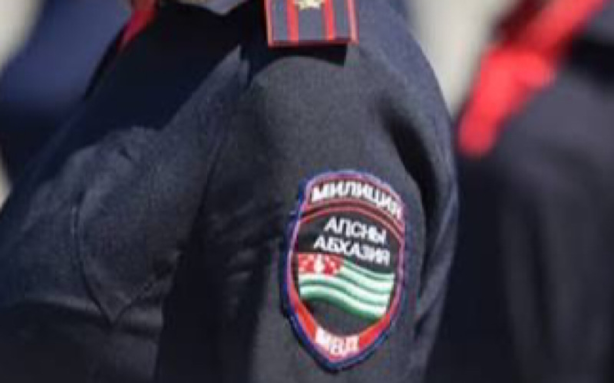 Президент Бадра Гунба поручил правоохранительным органам провести все необходимые следственные мероприятия по факту ранения Эшсоу Какалия