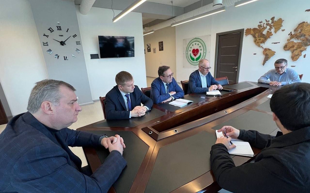 Эдуард Бутба обсудил с российскими коллегами вопросы цифровизации системы здравоохранения и развитие телемедицины