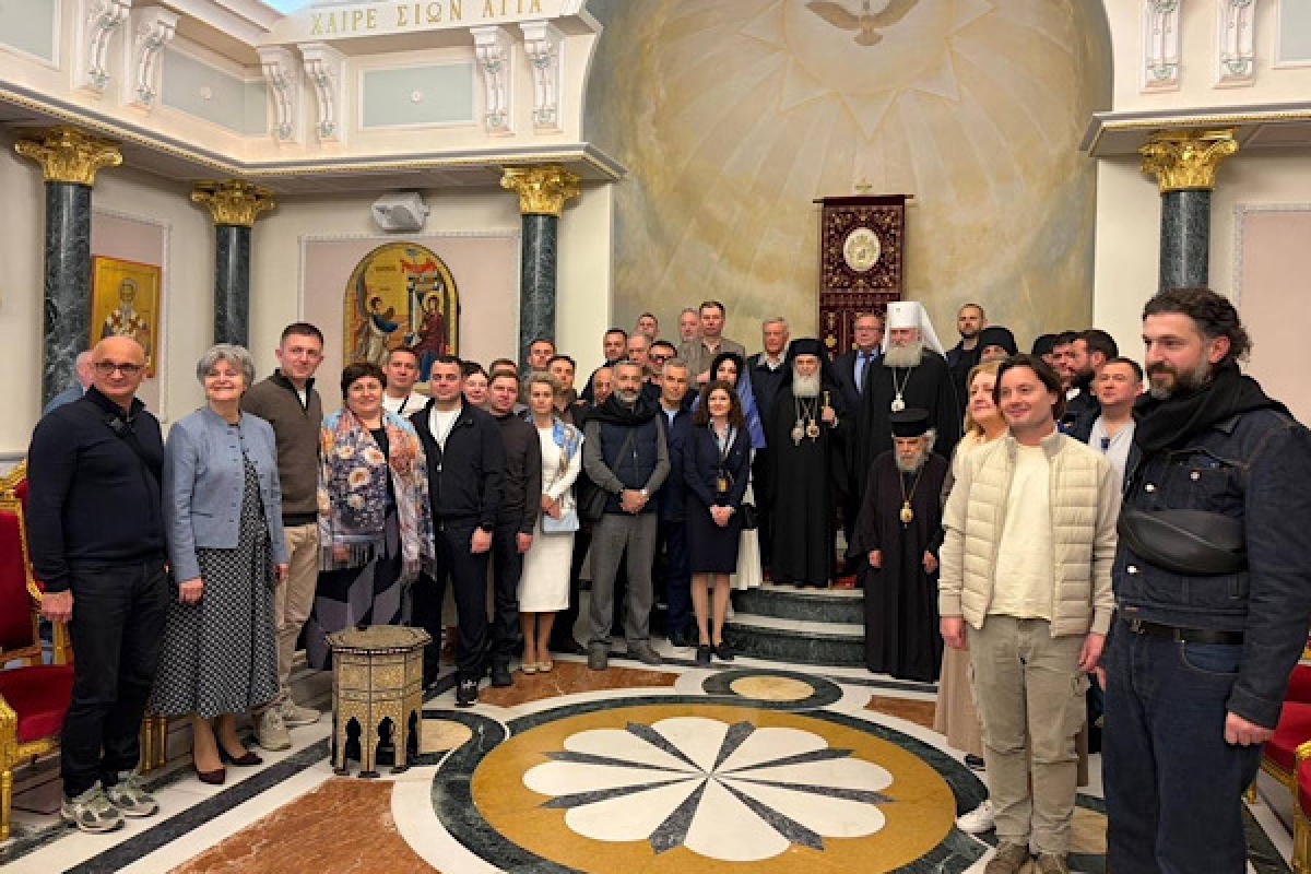 Рауф Харазия встретился с Патриархом Иерусалимским Феофилом III в преддверии Пасхи