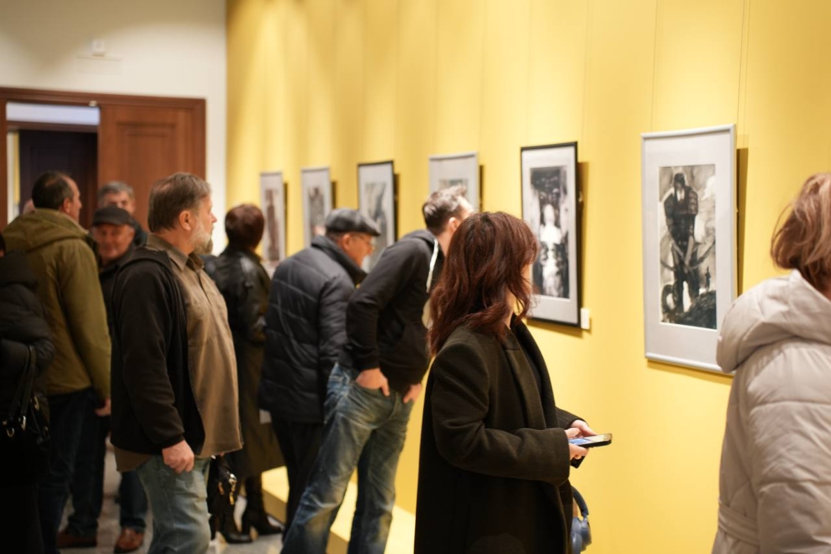 &laquo;Нартский дом&raquo; Батала Джапуа в Центральном выставочном зале