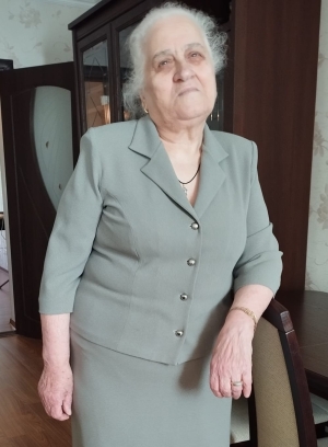 60 лет в белом халате …