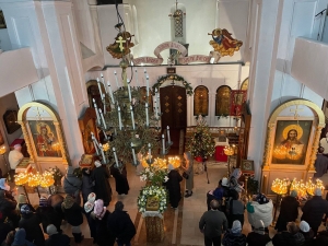 Президент Бадра Гунба поздравил православных христиан с Рождеством Христовым