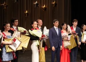 Старт во взрослую жизнь дан!