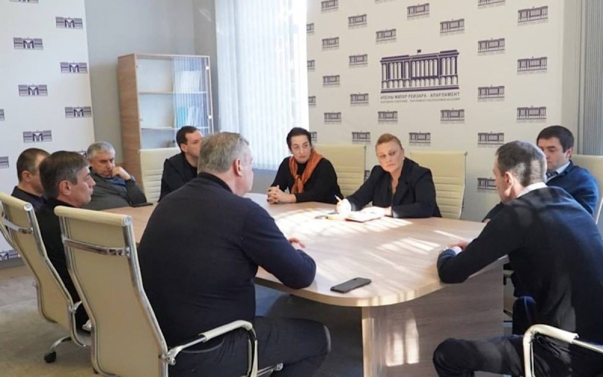 Центр по оказанию медицинской и психологической помощи людям, страдающим наркозависимостью, будет создан на базе Гудаутской ЦРБ