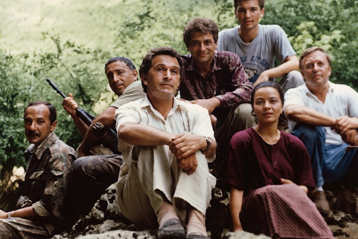 Рядом с Первым